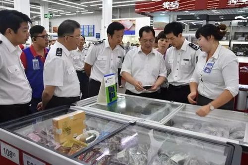 10月3日,時(shí)值國慶中秋佳節(jié),廣東省食安辦主任,省食品藥品監(jiān)管局駱文智